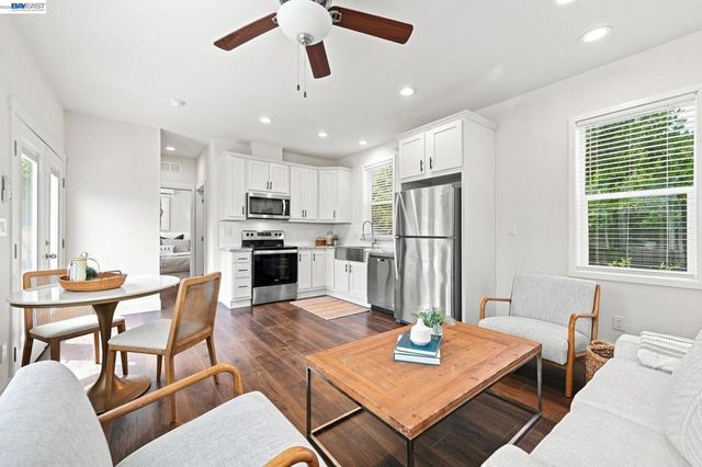 14 Liberta Court, Danville, CA 94526