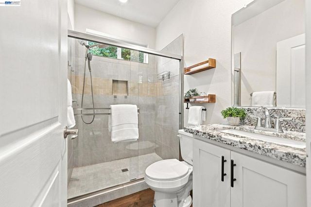 14 Liberta Court, Danville, CA 94526