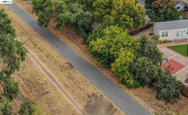 14 Liberta Court, Danville, CA 94526