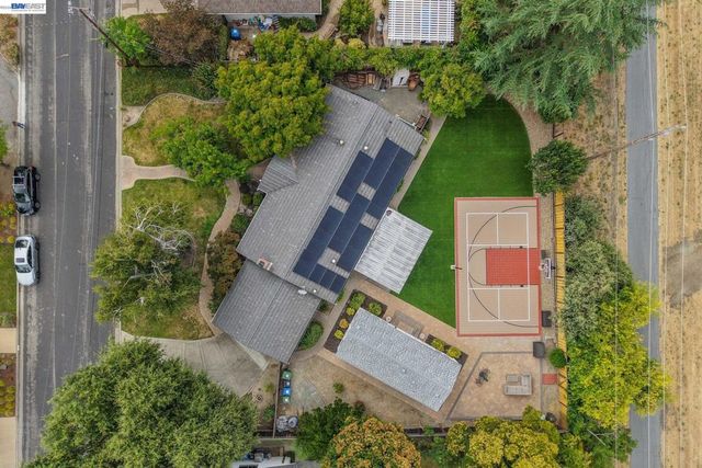 14 Liberta Court, Danville, CA 94526