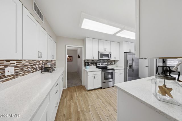 10821 W DENHAM Drive, Sun City, AZ 85351