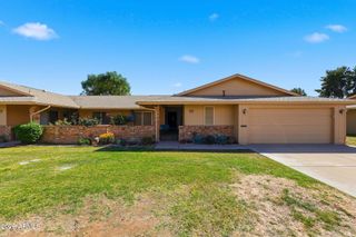 10821 W DENHAM Drive, Sun City, AZ 85351