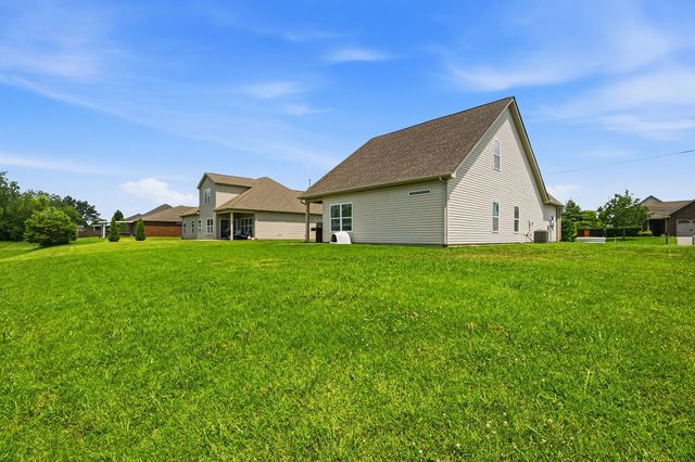 1107 Savannah Ave, Gallatin, TN 37066