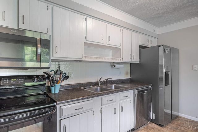 135 Stonemill Court, Monroe, OH 45050