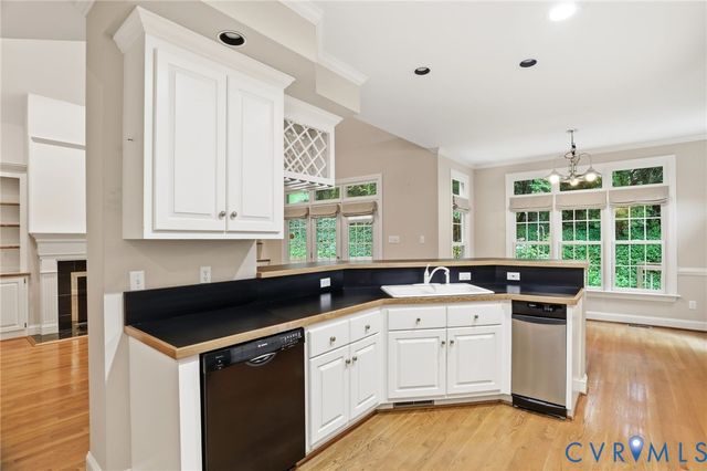 9704 Stemwell Ct, Chesterfield, VA 23236