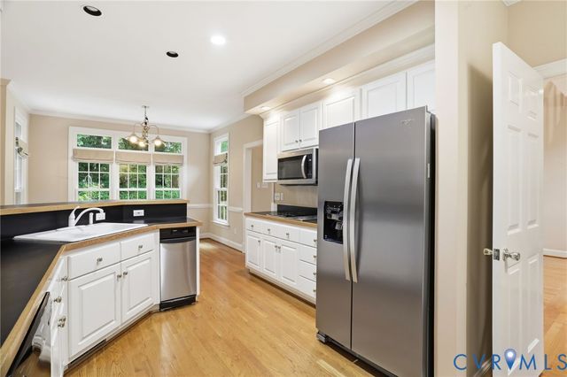 9704 Stemwell Ct, Chesterfield, VA 23236