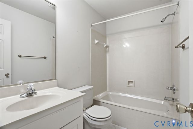 9704 Stemwell Ct, Chesterfield, VA 23236
