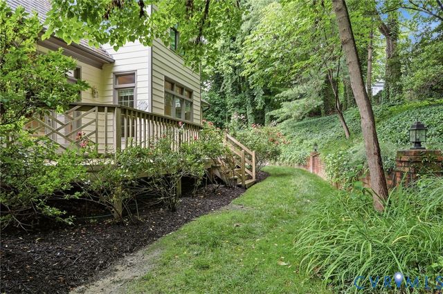 9704 Stemwell Ct, Chesterfield, VA 23236