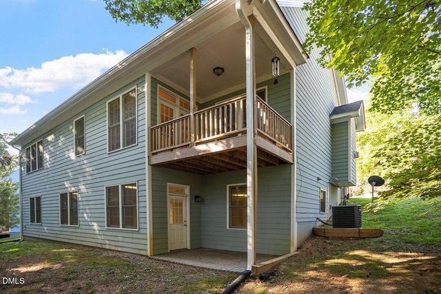 512 Chatham Forest Drive, Pittsboro, NC 27312