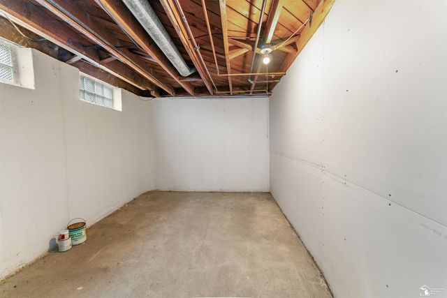 15110 Drake Street, Southgate, MI 48195