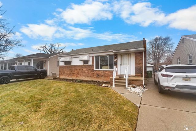 15110 Drake Street, Southgate, MI 48195