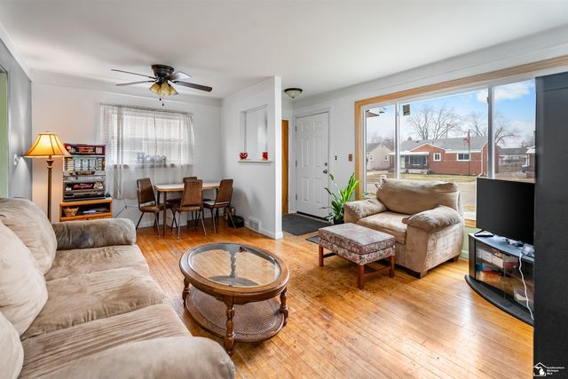 15110 Drake Street, Southgate, MI 48195