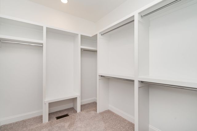 1815 Sulphur College Rd, Hartsville, TN 37074