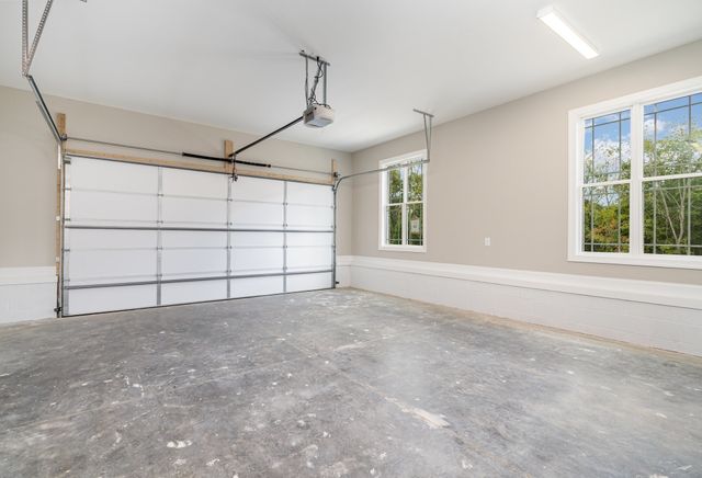 1815 Sulphur College Rd, Hartsville, TN 37074