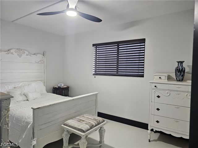 3300 N Key DR 7E, North Fort Myers, FL 33903