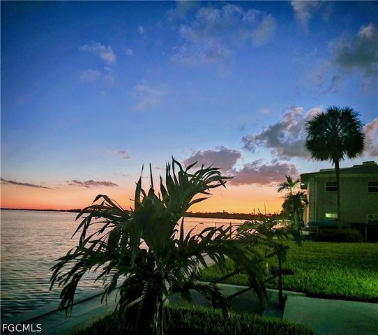 3300 N Key DR 7E, North Fort Myers, FL 33903