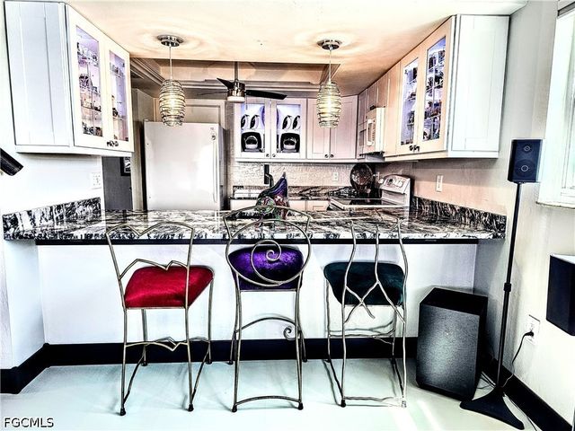 3300 N Key DR 7E, North Fort Myers, FL 33903