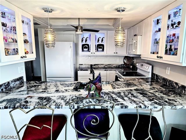 3300 N Key DR 7E, North Fort Myers, FL 33903