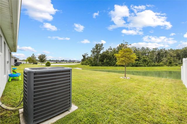 35542 BELLINGTON BOULEVARD, Zephyrhills, FL 33541