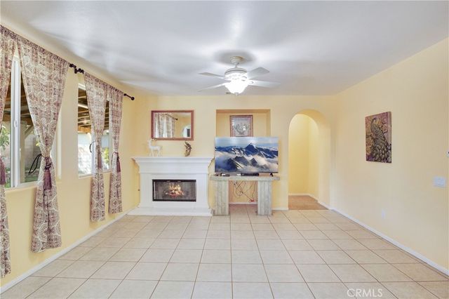 44023 Quarter, Lancaster, CA 93536