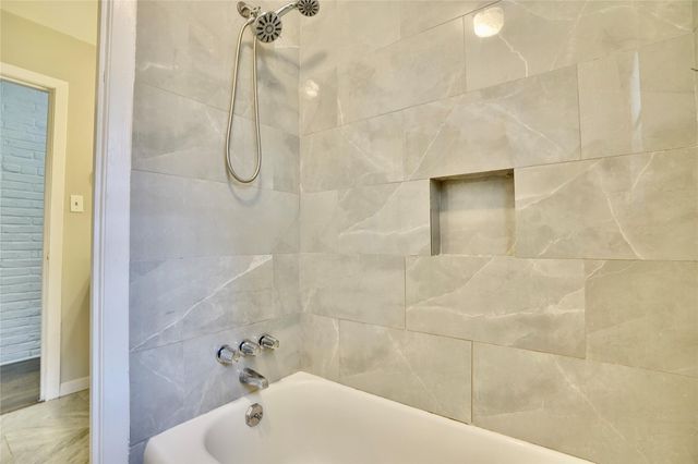 4550 Spellman Road, Houston, TX 77035