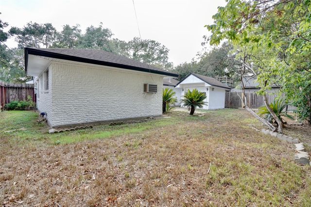 4550 Spellman Road, Houston, TX 77035