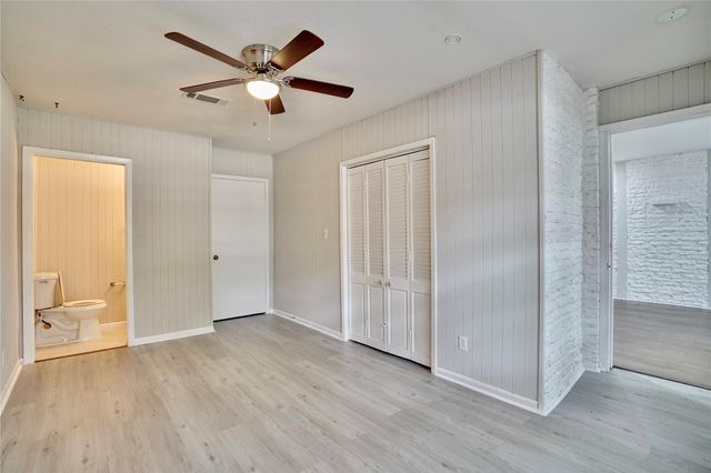 4550 Spellman Road, Houston, TX 77035