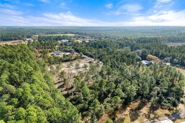 29883 Kingdom Lane, Elberta, AL 36530