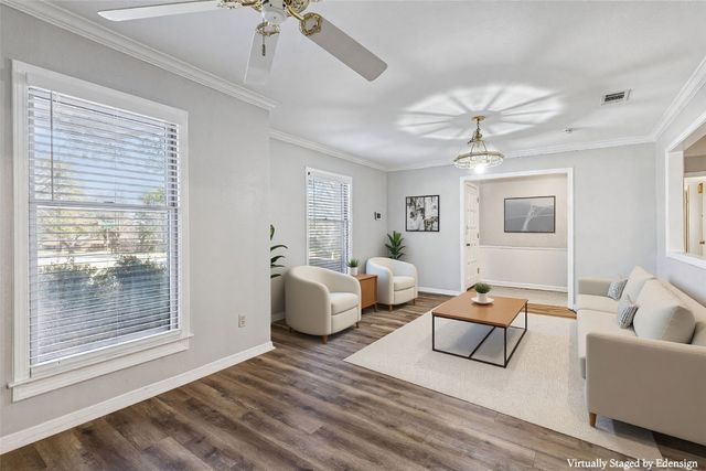 1017 Denmark Street, Grand Prairie, TX 75050