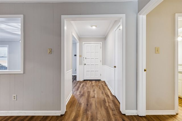 1017 Denmark Street, Grand Prairie, TX 75050