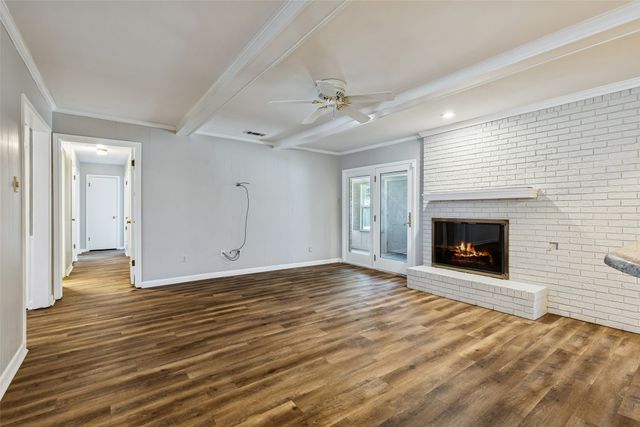 1017 Denmark Street, Grand Prairie, TX 75050