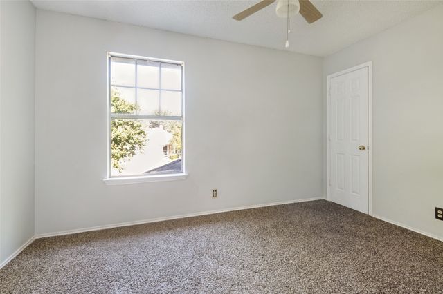 2103 Foley Drive, Arlington, TX 76013