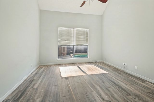 2103 Foley Drive, Arlington, TX 76013