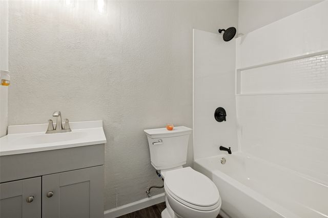 2103 Foley Drive, Arlington, TX 76013