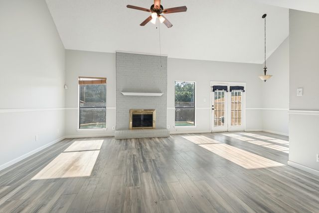 2103 Foley Drive, Arlington, TX 76013