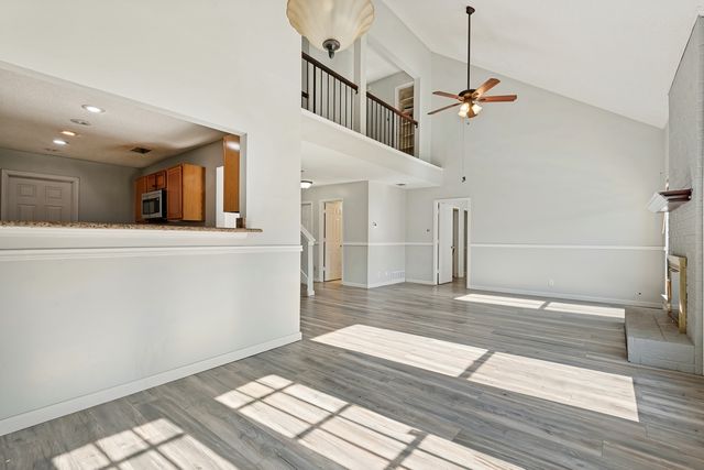 2103 Foley Drive, Arlington, TX 76013