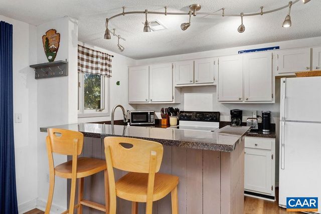 107 EAGLES CT CONDOS # 107, Wintergreen Resort, VA 22967