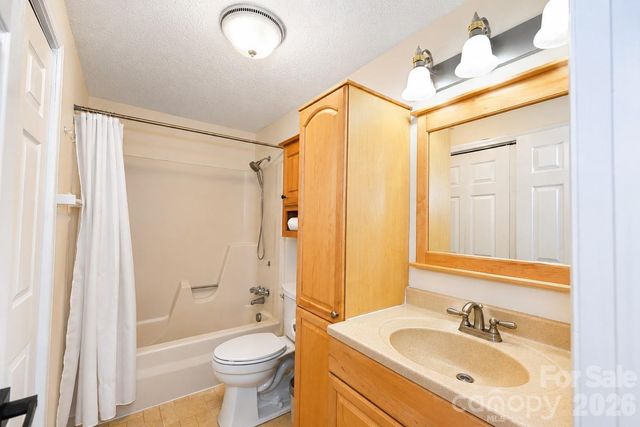 3237 Annex Street, Conover, NC 28613