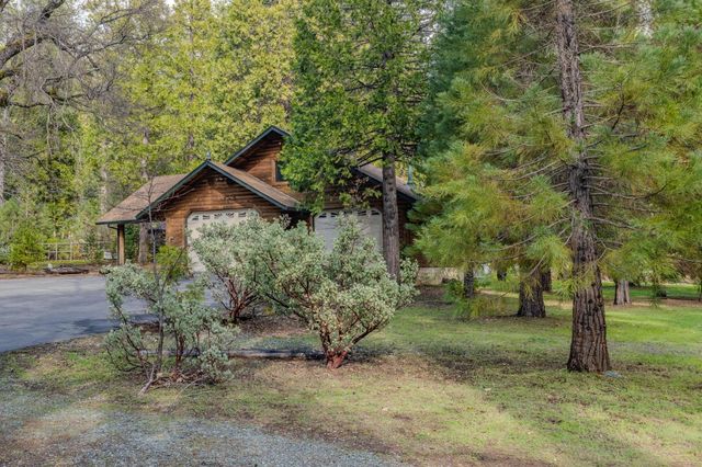 1190 Lili Valley Cir, West Point, CA 95255