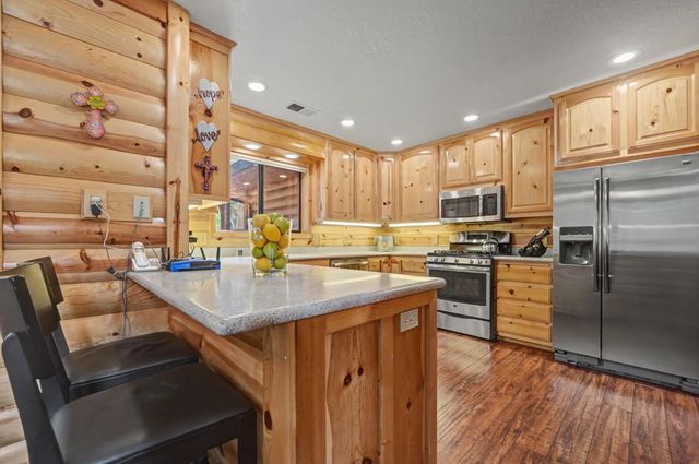 1190 Lili Valley Cir, West Point, CA 95255