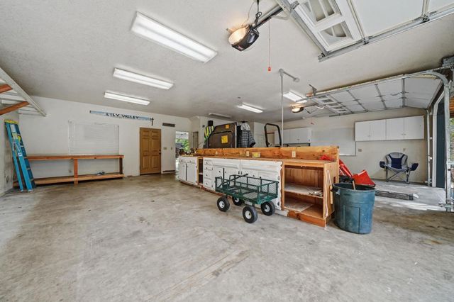 1190 Lili Valley Cir, West Point, CA 95255