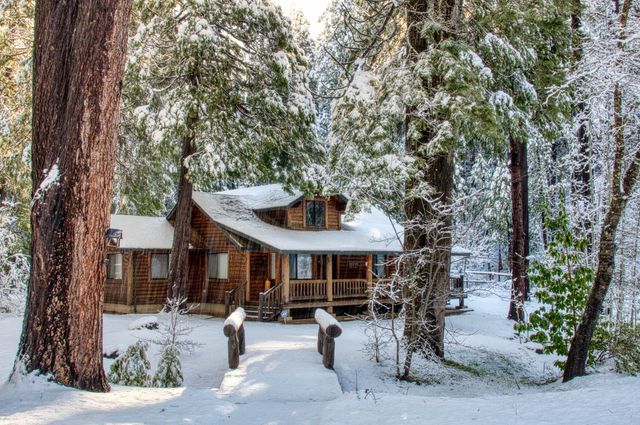 1190 Lili Valley Cir, West Point, CA 95255