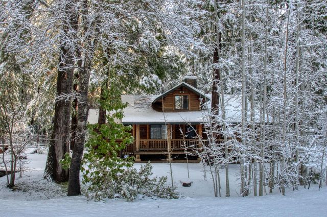 1190 Lili Valley Cir, West Point, CA 95255