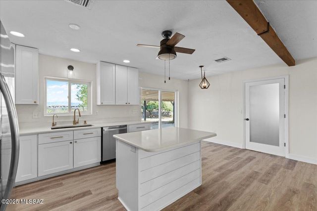 1250 E Antelope Lane, Safford, AZ 85546