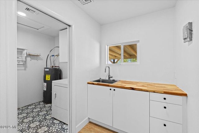 1250 E Antelope Lane, Safford, AZ 85546