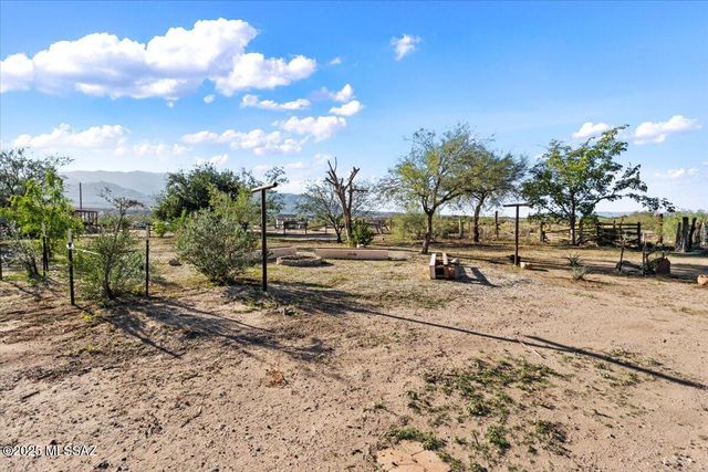 1250 E Antelope Lane, Safford, AZ 85546