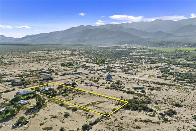 1250 E Antelope Lane, Safford, AZ 85546