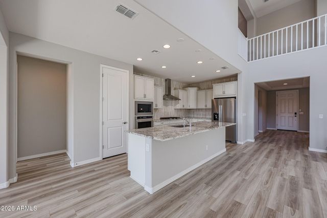 32831 N 19TH Lane, Phoenix, AZ 85085