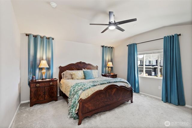 1324 Baker Heights Loop, Bremerton, WA 98312