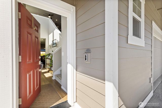1324 Baker Heights Loop, Bremerton, WA 98312